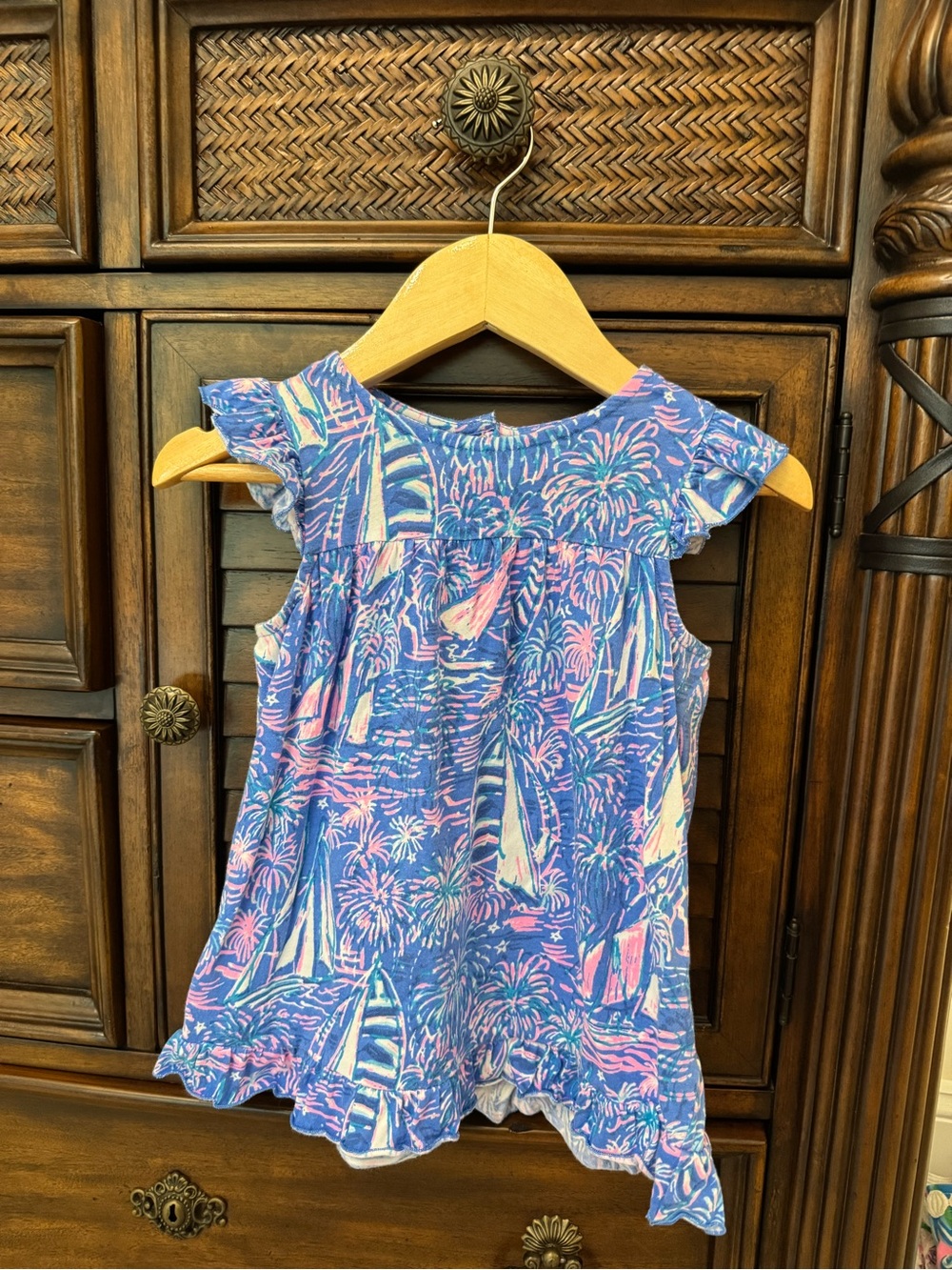 Lilly Pulitzer Blue Sailboat & Pink Fireworks Flutter Sleeve Top